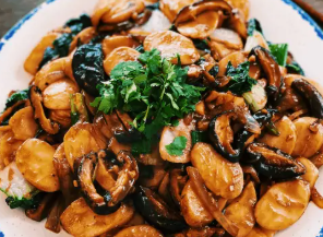 Fried Rice Cakes with Veggie Stir Fry